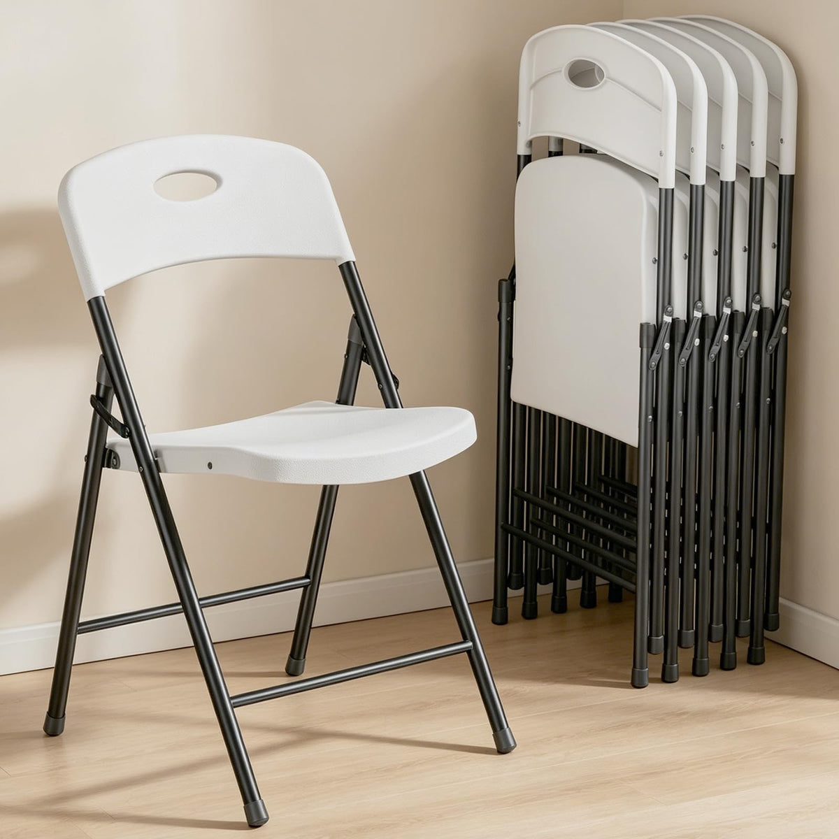 White 6 Pack Heavy Duty Folding Chairs X571